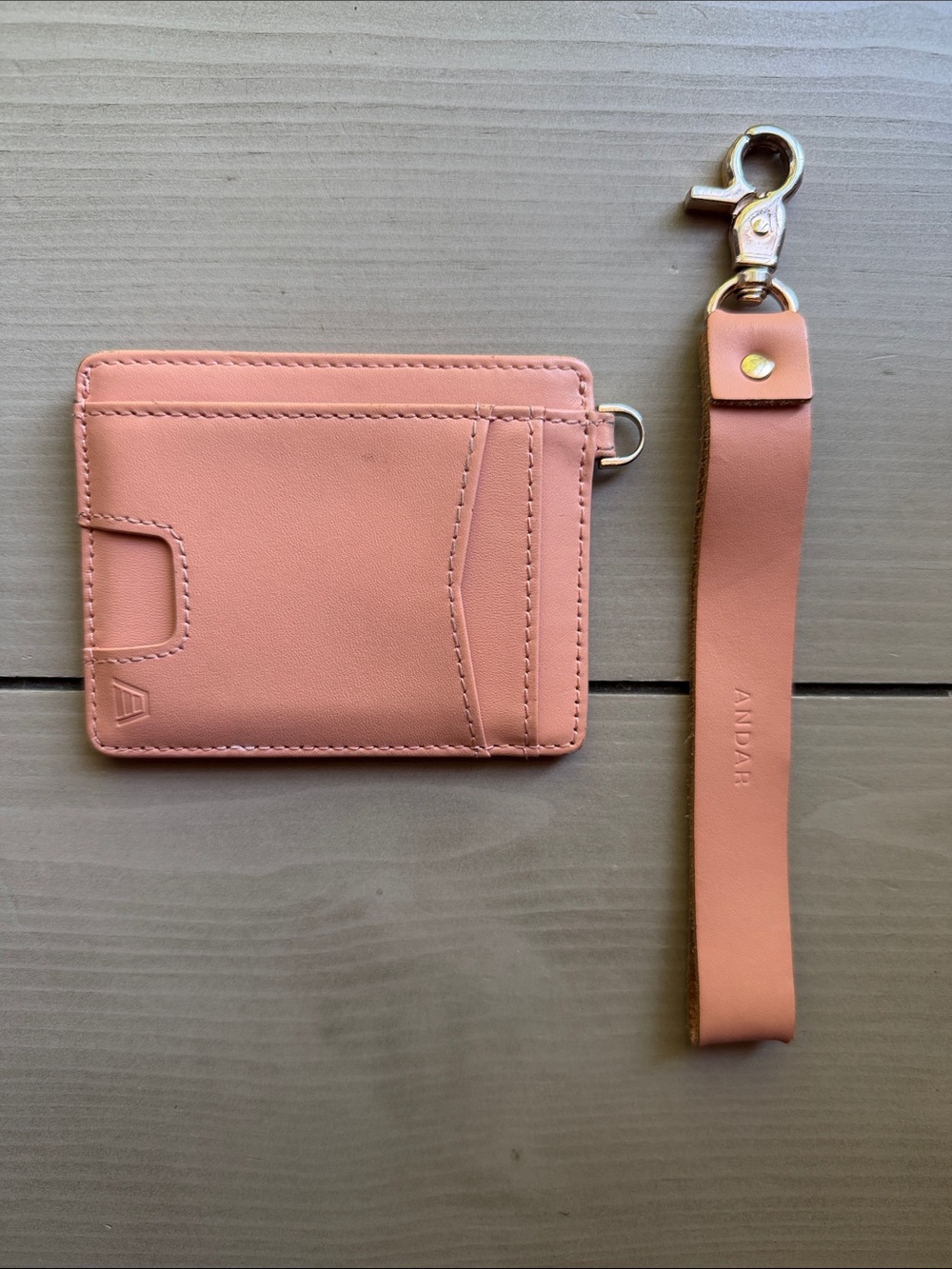 Andar Peach Card Holder with Matching Wrist Strap